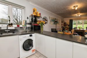 KITCHEN- click for photo gallery